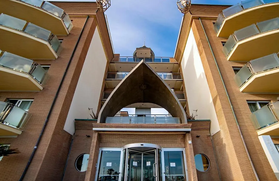 Smy Aran Blu Roma Mare (Adults Only)-1